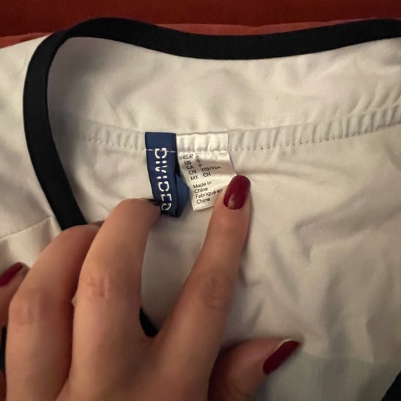 Jersey - Picture 3 of 3